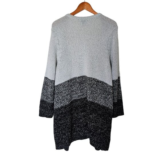 Torrid Colorblock Cardigan Open Front Sweater Plus Size 2X Gray Black - Picture 8 of 10